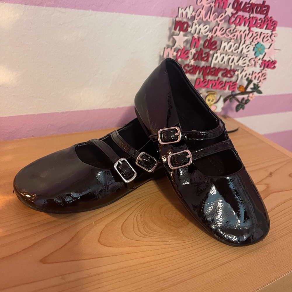 Black Patent Leather Kids Shoes